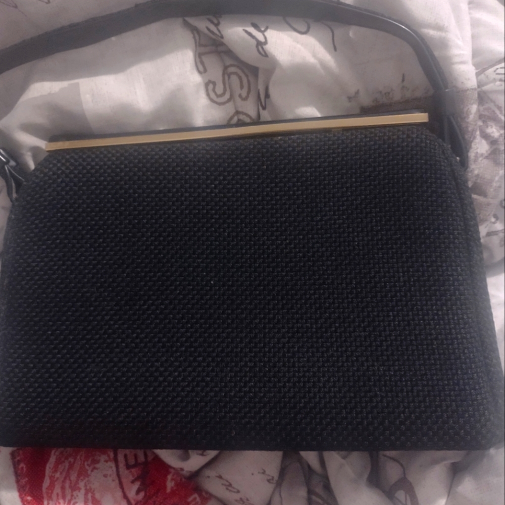 Vintage hand bag